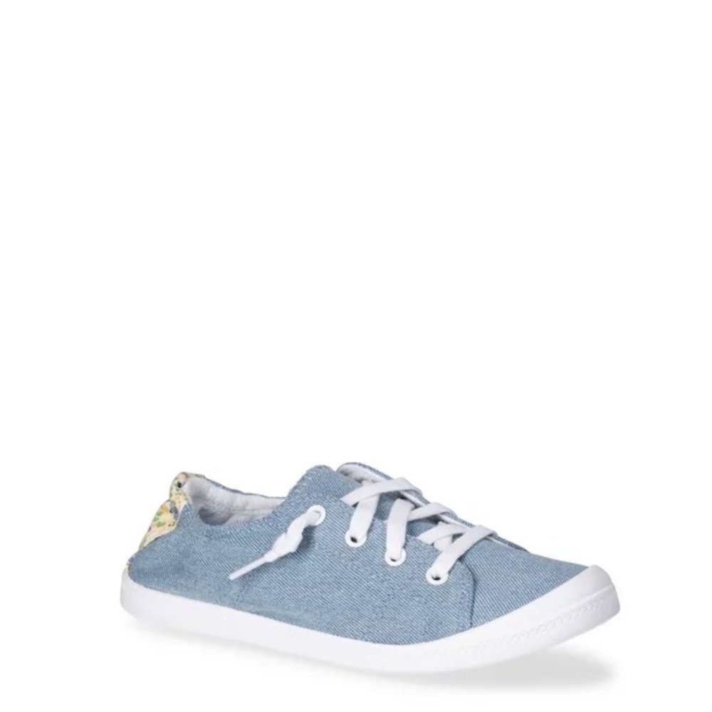 *MEDIUM WIDTH Time and Tru Women's Scrunch Back Slip-On Sneaker - LIGHT BLUE